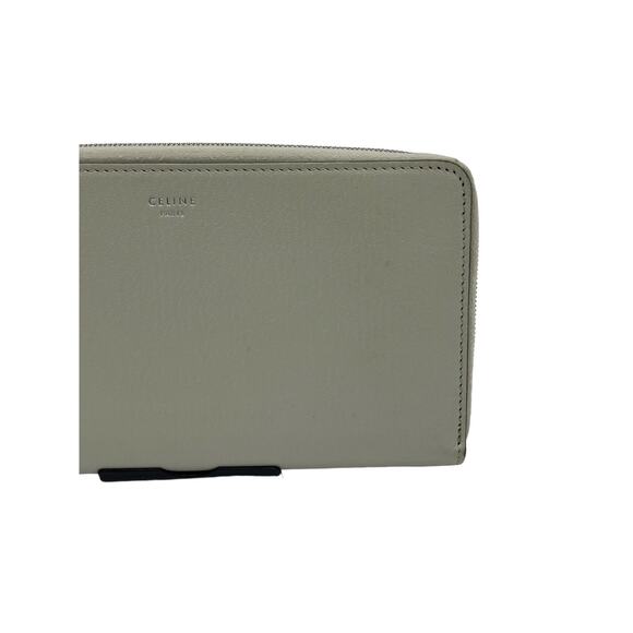 Celine Continental Wallet*Long Zip Around Light‎ Sage Green*Gorgeous! - Picture 3 of 13